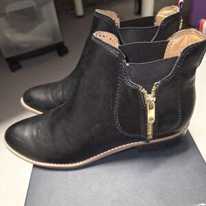 Tommy Hilfiger TWTOSCANA2 Black Ankle Pull Booties With Side Zipper US 7.5
